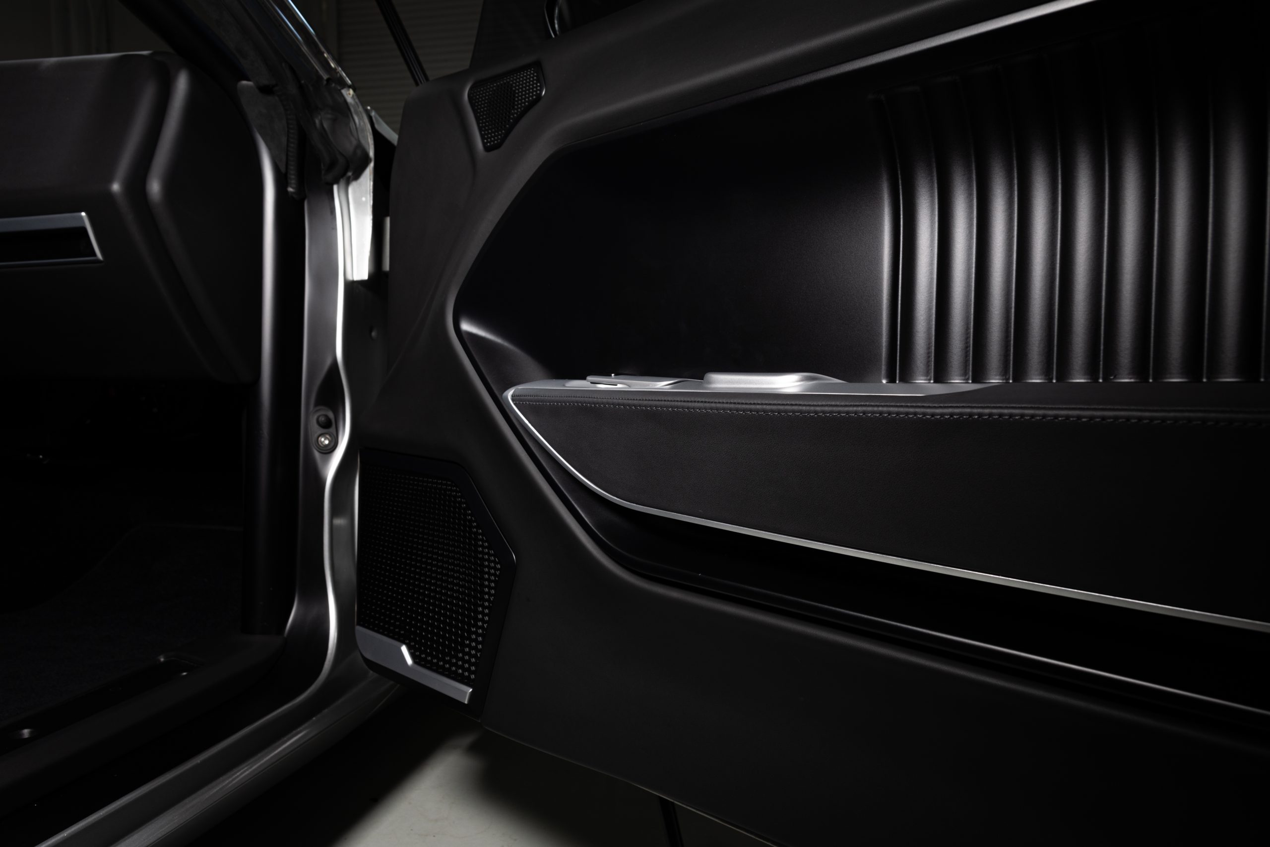 Joe Rogan's 1970 Dodge Barracuda Sickfish Cuda 2.0 - Image 9