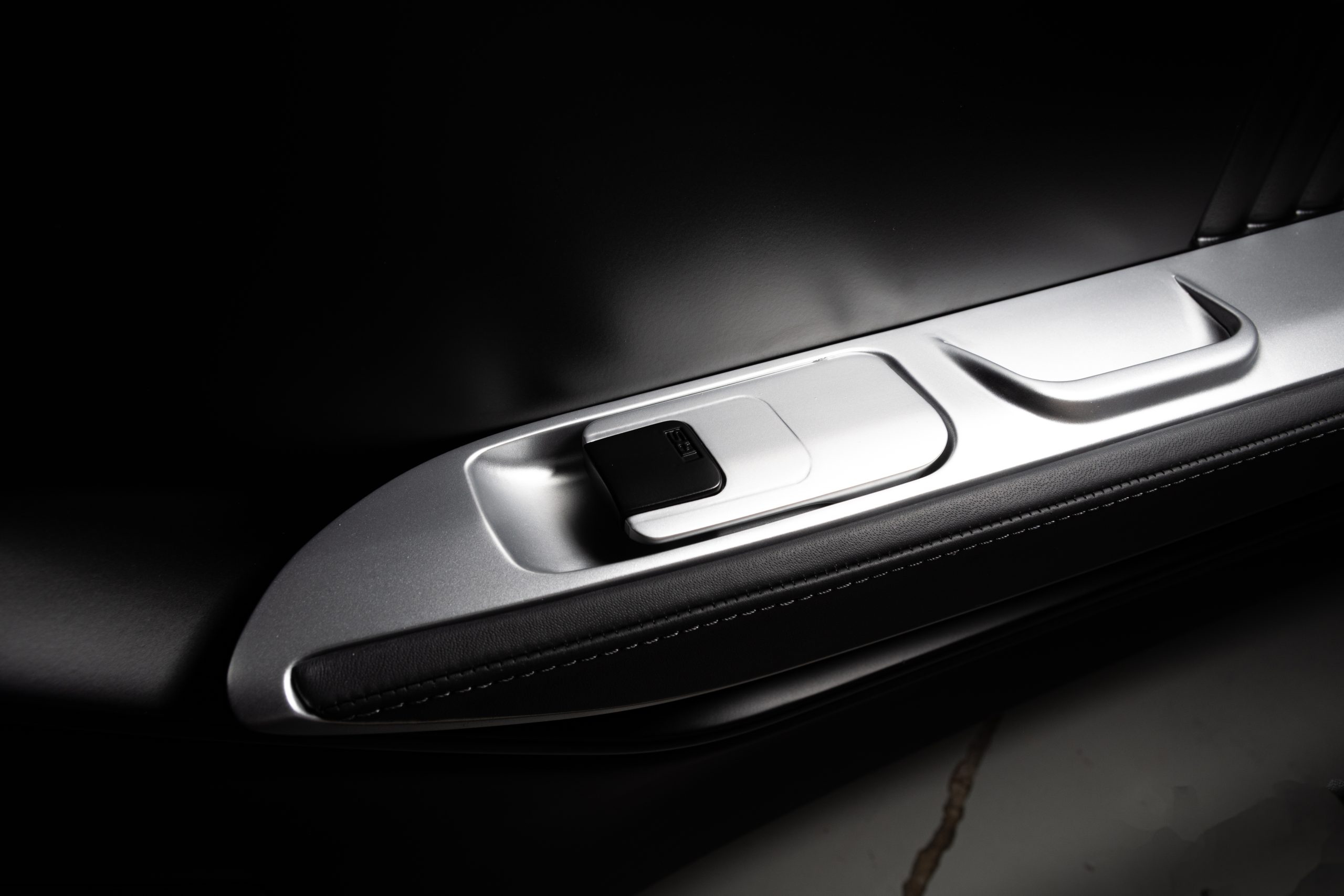 Joe Rogan's 1970 Dodge Barracuda Sickfish Cuda 2.0 - Image 11