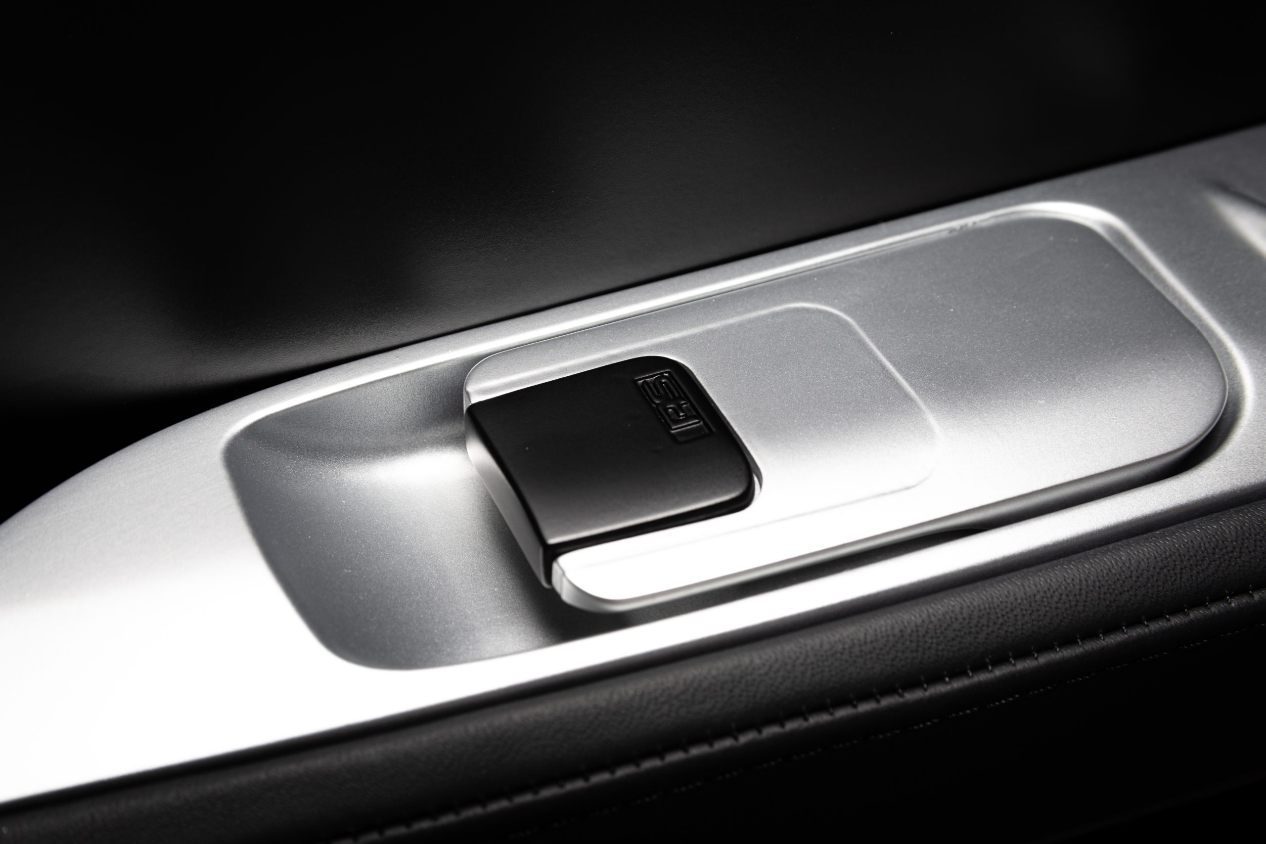 Joe Rogan's 1970 Dodge Barracuda Sickfish Cuda 2.0 - Image 12